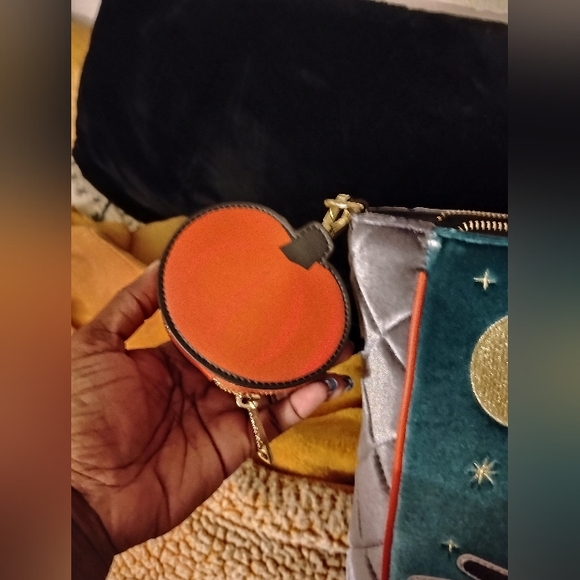 Nightmare Before Christmas Themed Tote Bag | BoxLunch Exclusive - Picture 5 of 9